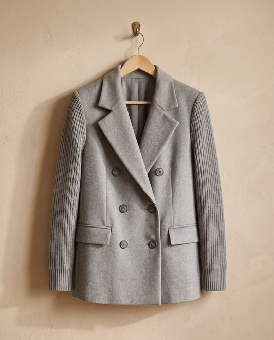 Lavinia, blazer grigio su gruccia