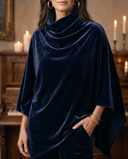 Ofelia, dettaglio del collo drappeggiato in velluto
