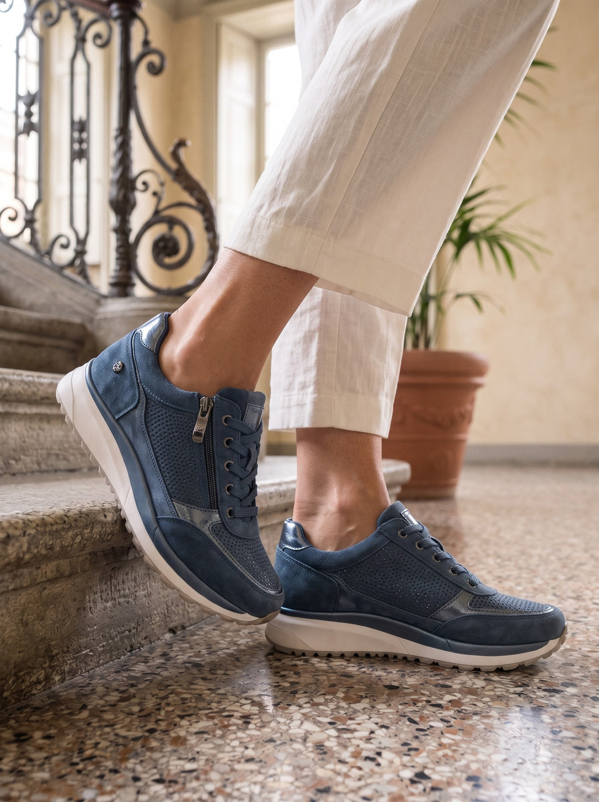 Orsola, sneakers blu