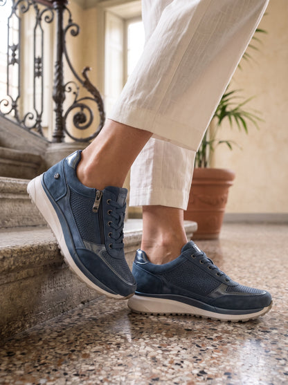 Orsola, sneakers blu