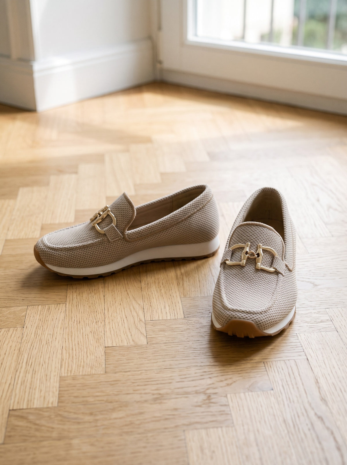 Silvia, mocassini in maglia beige, il paio