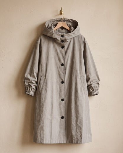 Tiziana, cappotto su gruccia